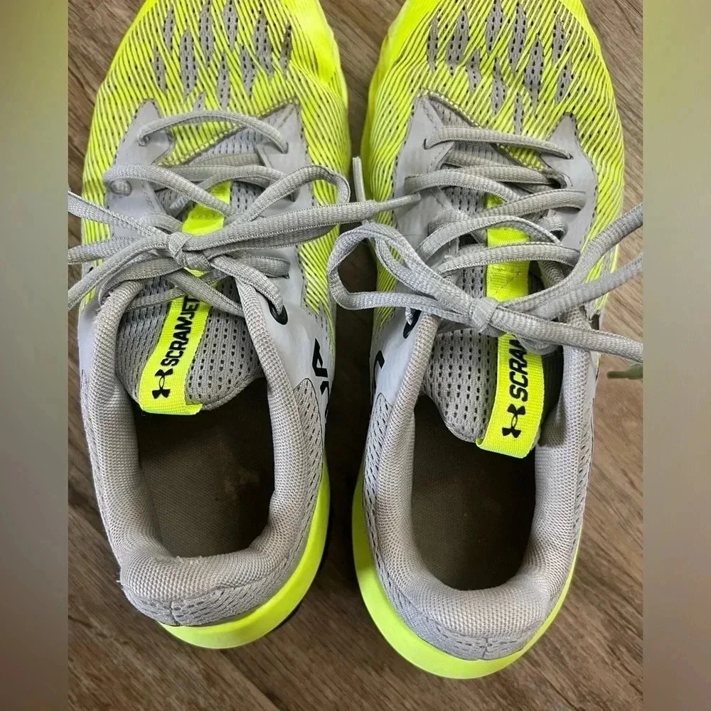 Under Armour • Scramjet 3 • Boy’s Shoes - Picture 13 of 14